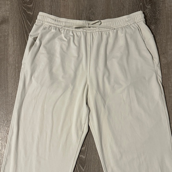 Lululemon 14 Women’s Soft Jersey Cream Straight Leg Mid Rise Casual Lounge Pants - Picture 6 of 12